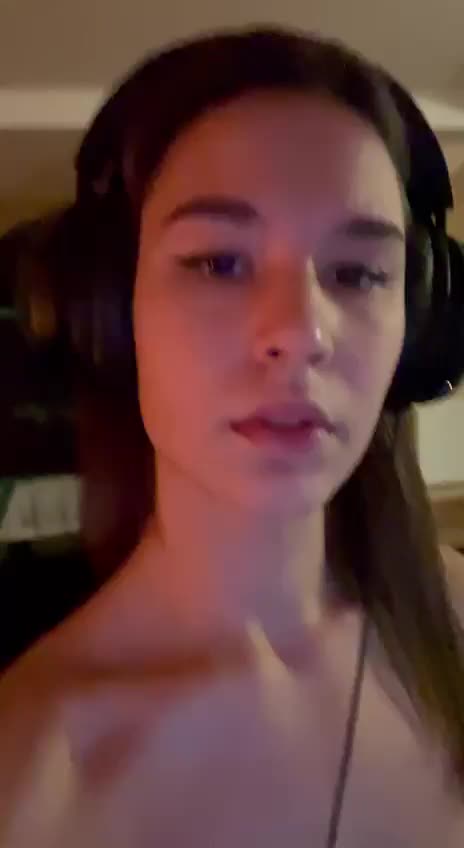 A day in my life, play video games and being horny. Would you like to join me ? : video clip