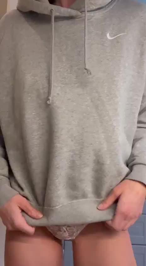 Would you let me give you a lap dance : video clip