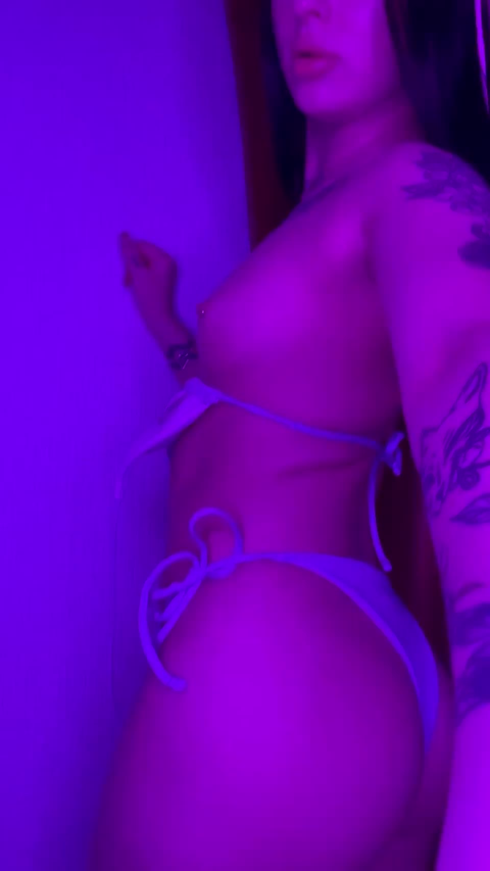 This tits legal now : video clip