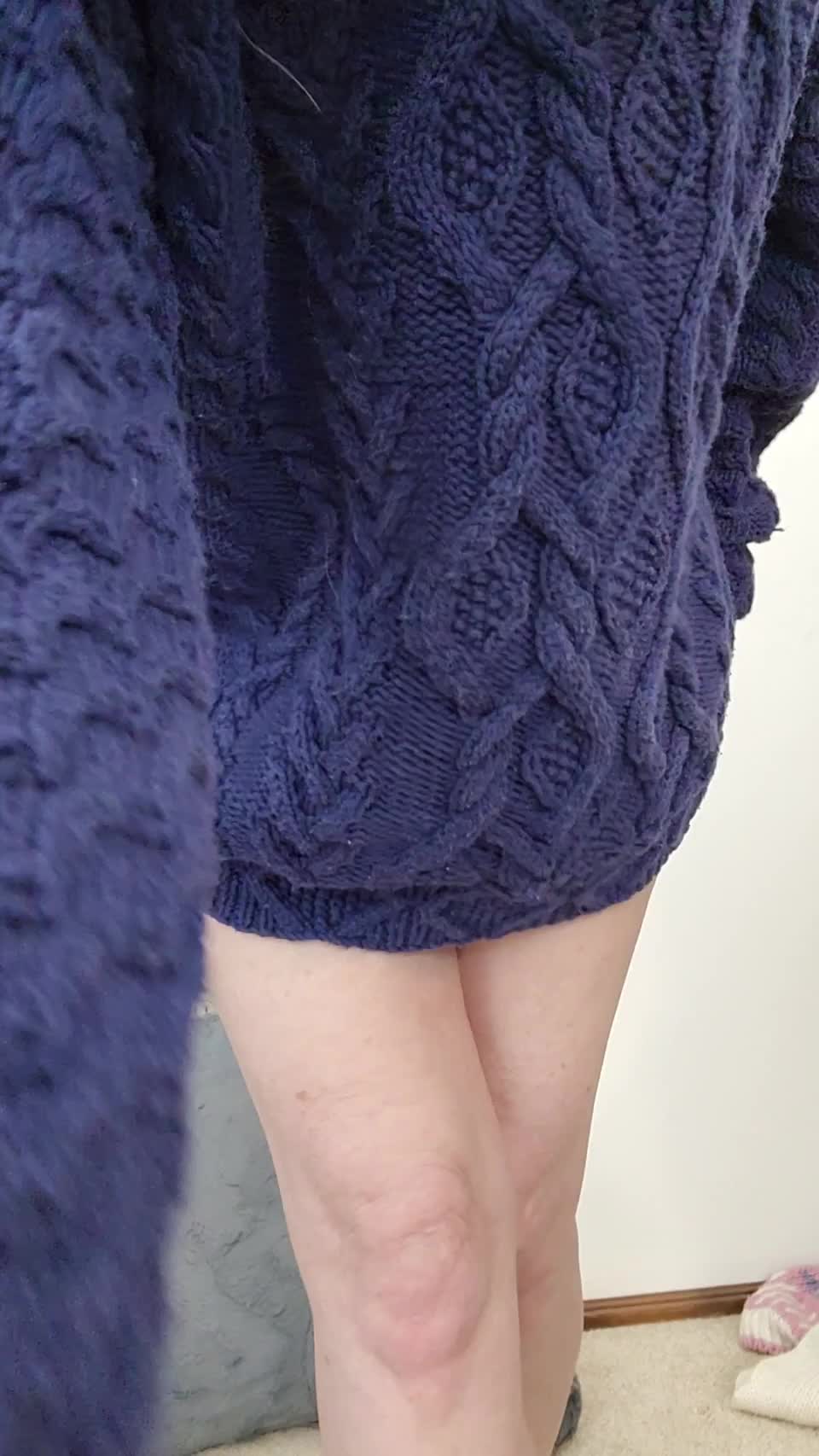 Would you date someone with a camel toe? : video clip