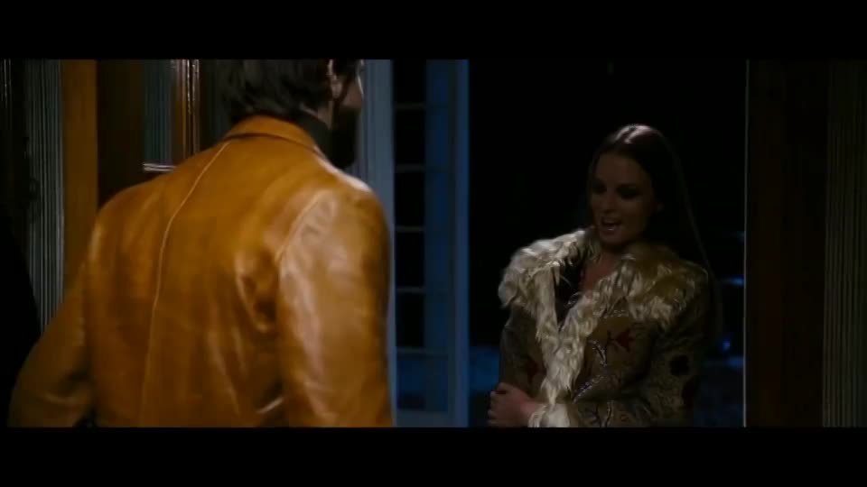 Rachel Nichols in "The Amityville Horror" : video clip