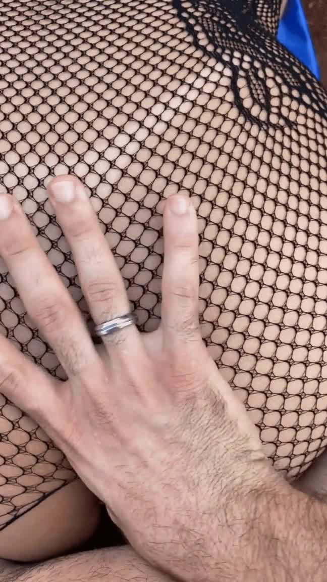 he picks me upside down in the middle of the woods : video clip