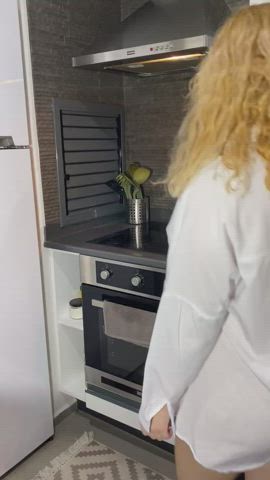 I am cooking like this, can you wait for dinner? : video clip