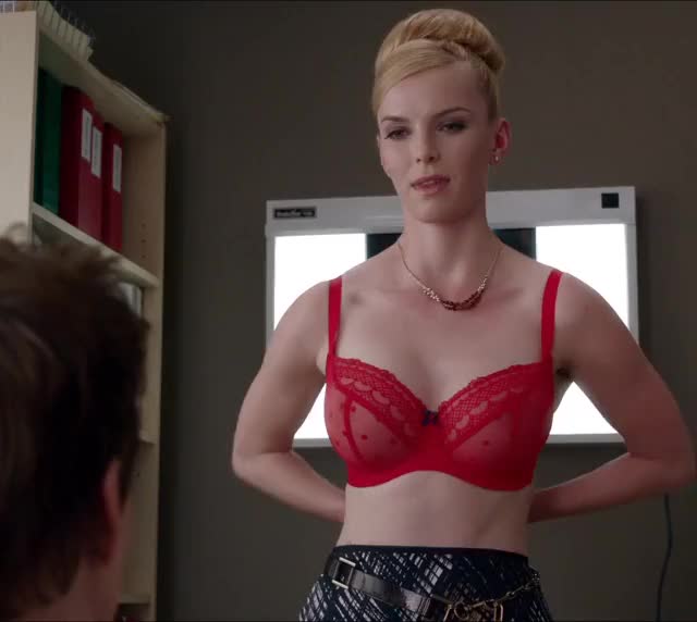I've been jerking off all morning to Betty Gilpin's mighty titties. : video clip