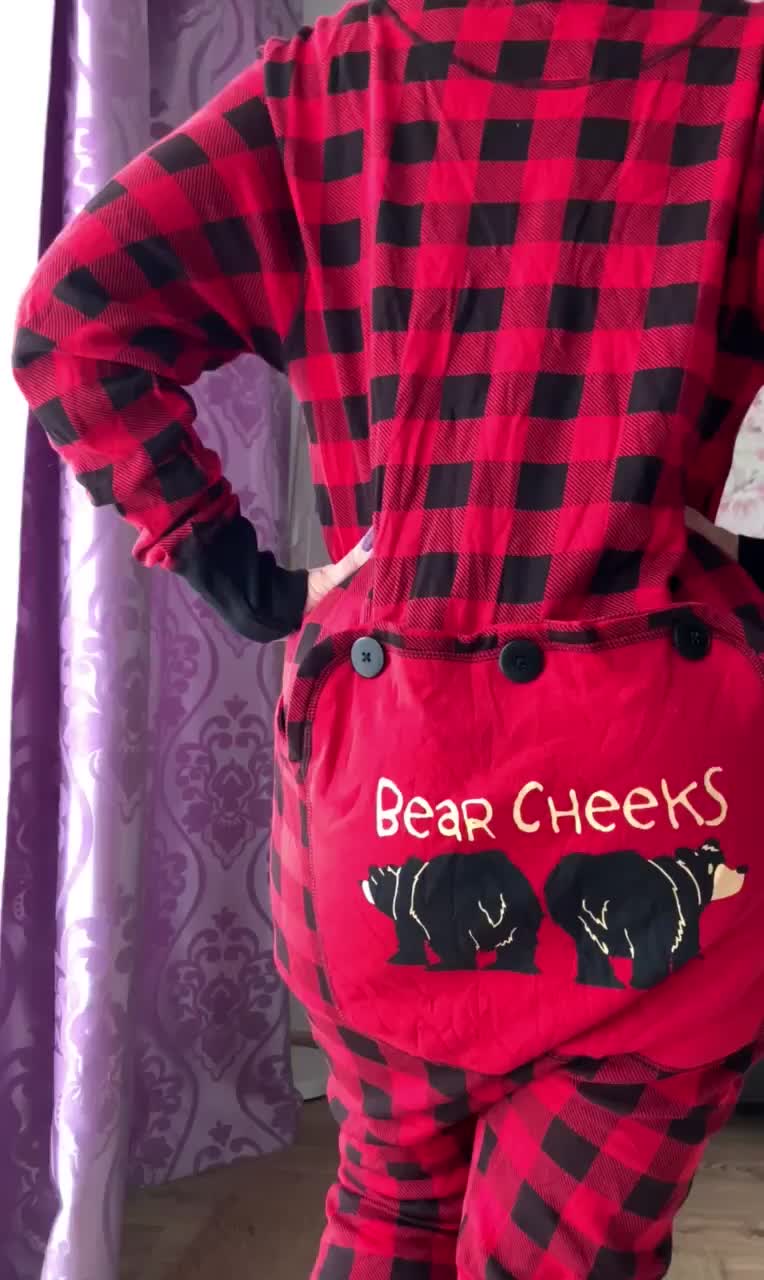 Bear cheeks : video clip