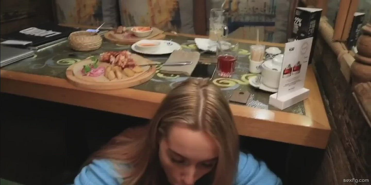 Surprise Blowjob Under The Table In Restaurant : video clip