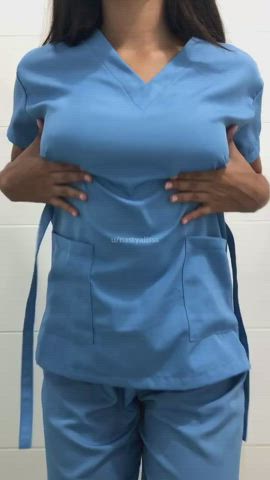 my patients loves when I work without bra : video clip