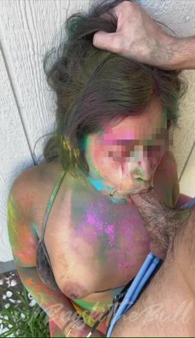 Stuffing her throat after celebrating Holi : video clip