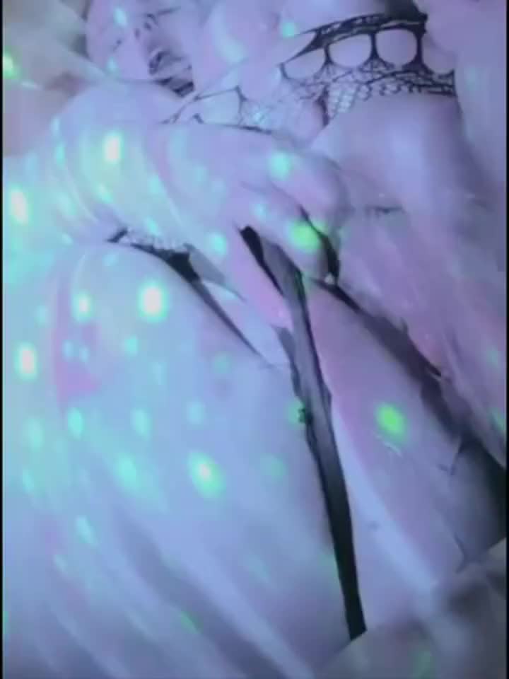 my pussy is a super soaker : video clip