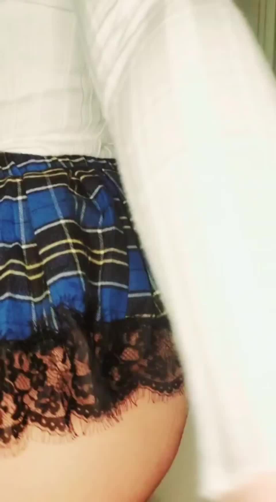 how does is look 😛 😛 : video clip