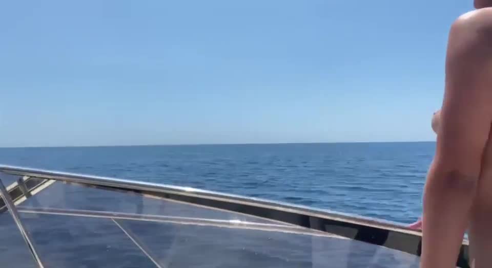 At times, sorting out your archives is the best solution. The thought of messing around on a yacht is very exciting. : video clip