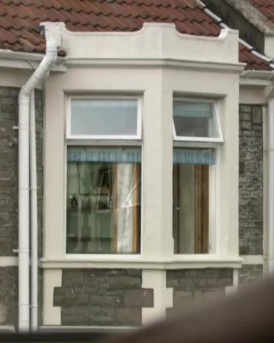 Louise Downie : video clip