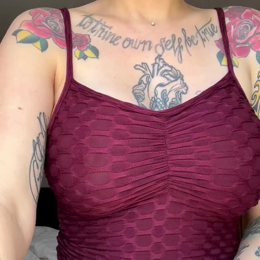 GOON all over my titties 😍 : video clip