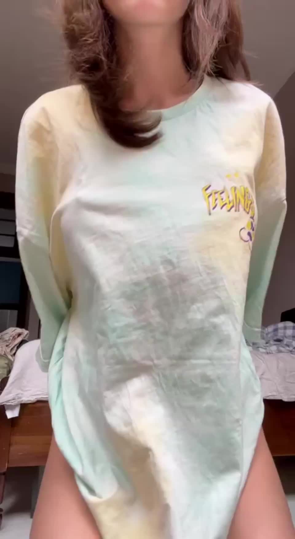 Can you allow to ride on you, daddy? : video clip