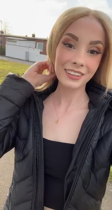 Boobs out on my way to school 😋💕 [gif] : video clip