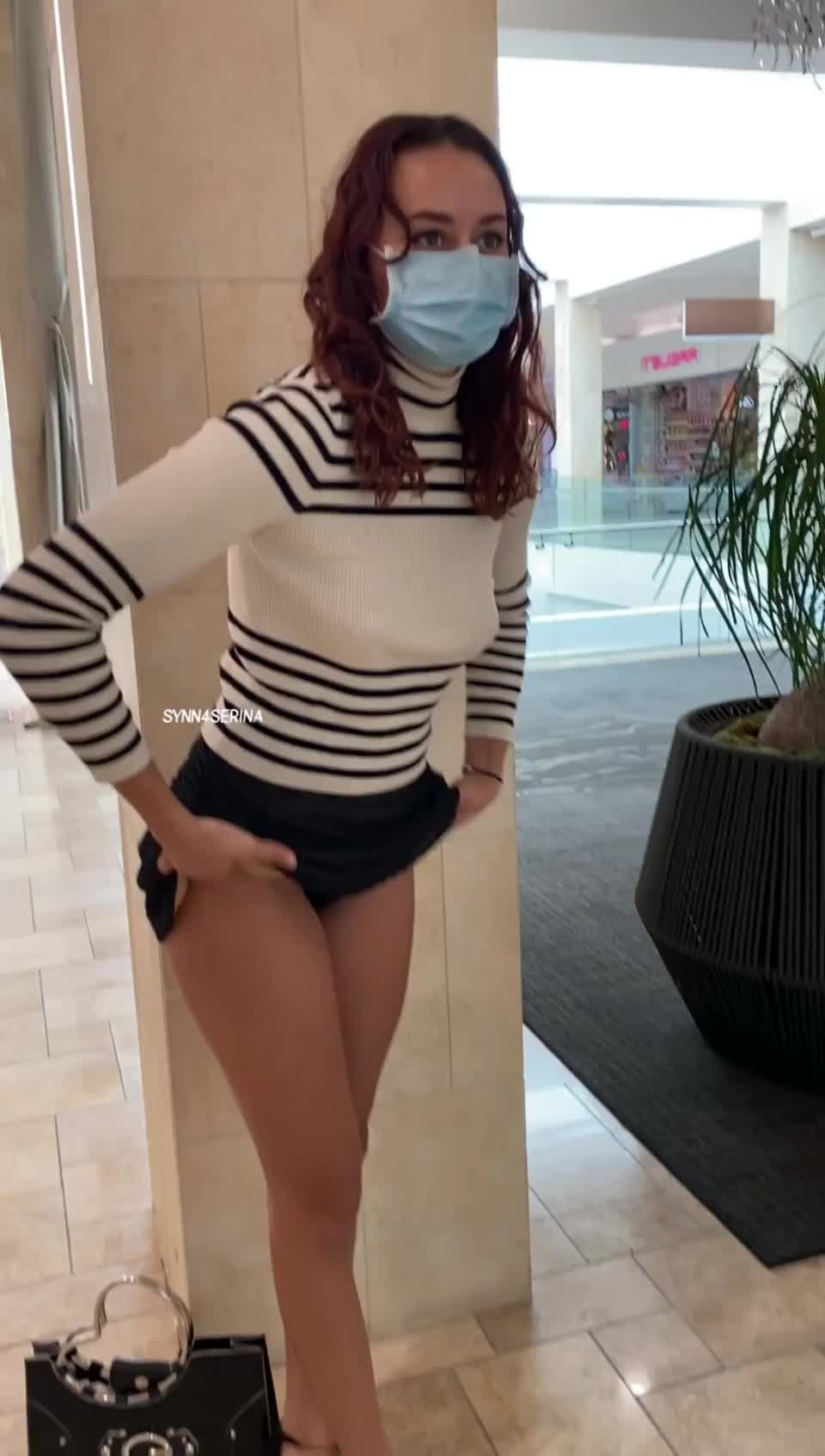 Took them off at the mall [oc] [gif] : video clip