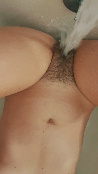 Bathtub Orgasms are fun, right?! 😘 : video clip