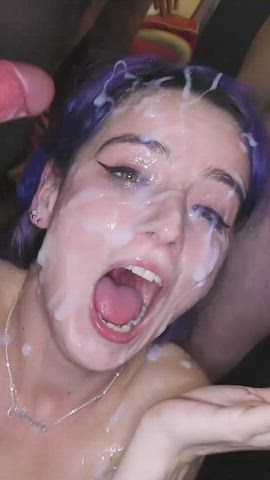 Multiple loads of hot sticky cum on her beautiful young face : video clip