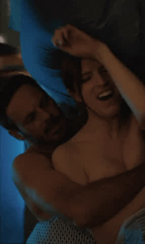 Anna Kendrick fucked hard : video clip