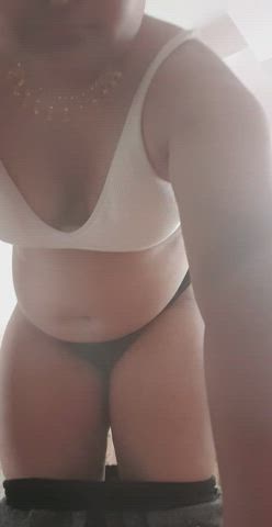 [F] Heard you were into 5ft 19 year old British Indians? : video clip