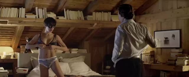 Marion Duval's Huge Plots In Love Is The Perfect Crime : video clip