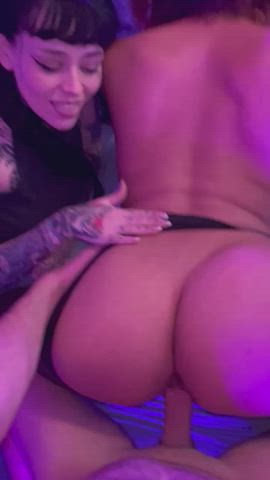 Loved watching him cover my friends juicy ass (OC) : video clip