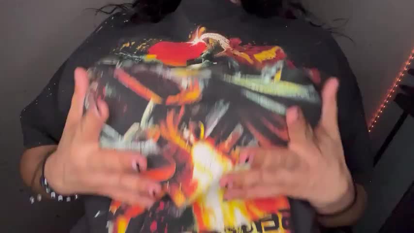 I heard there was a bounty on your heart : video clip
