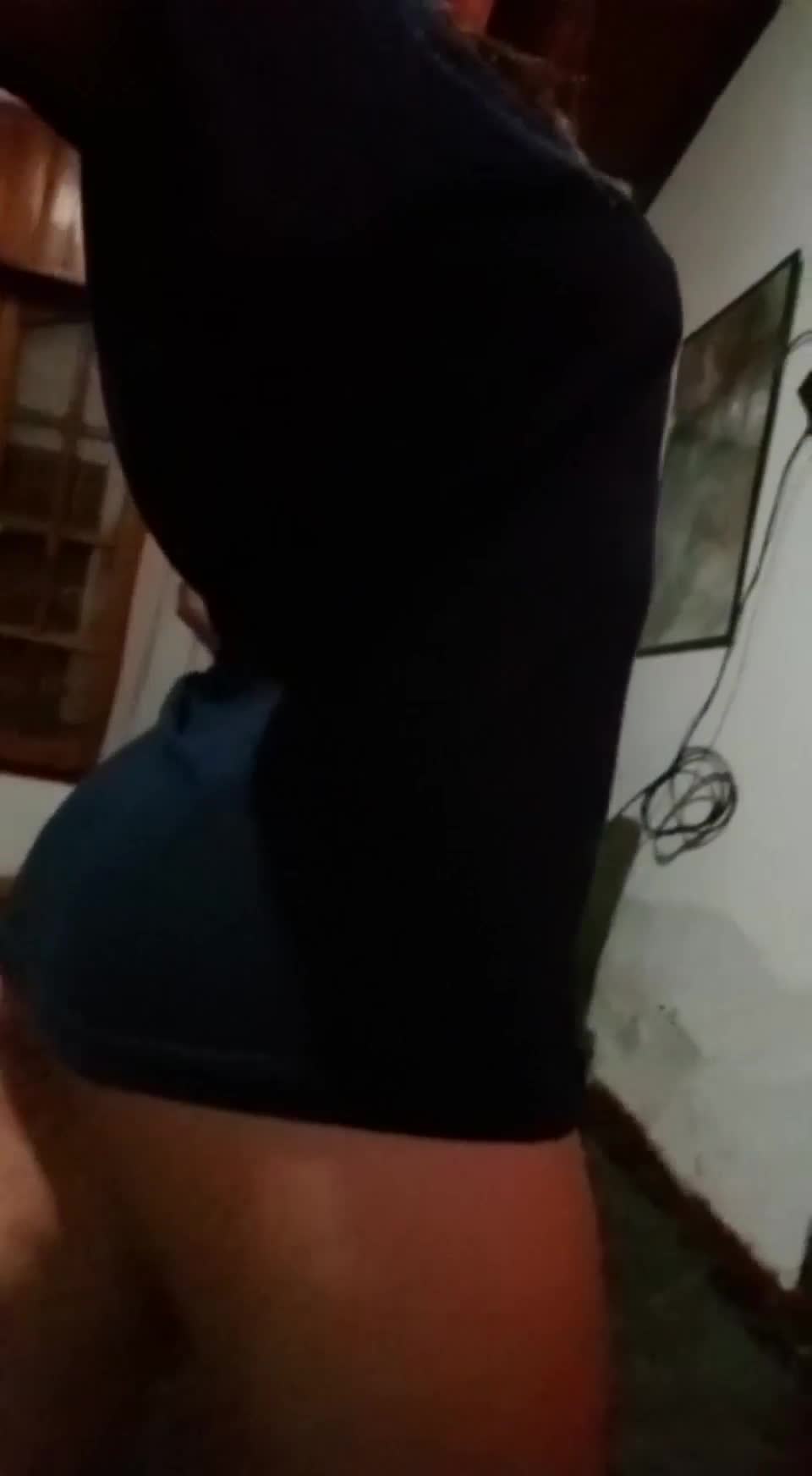 Would you like to get lost in my ass? : video clip