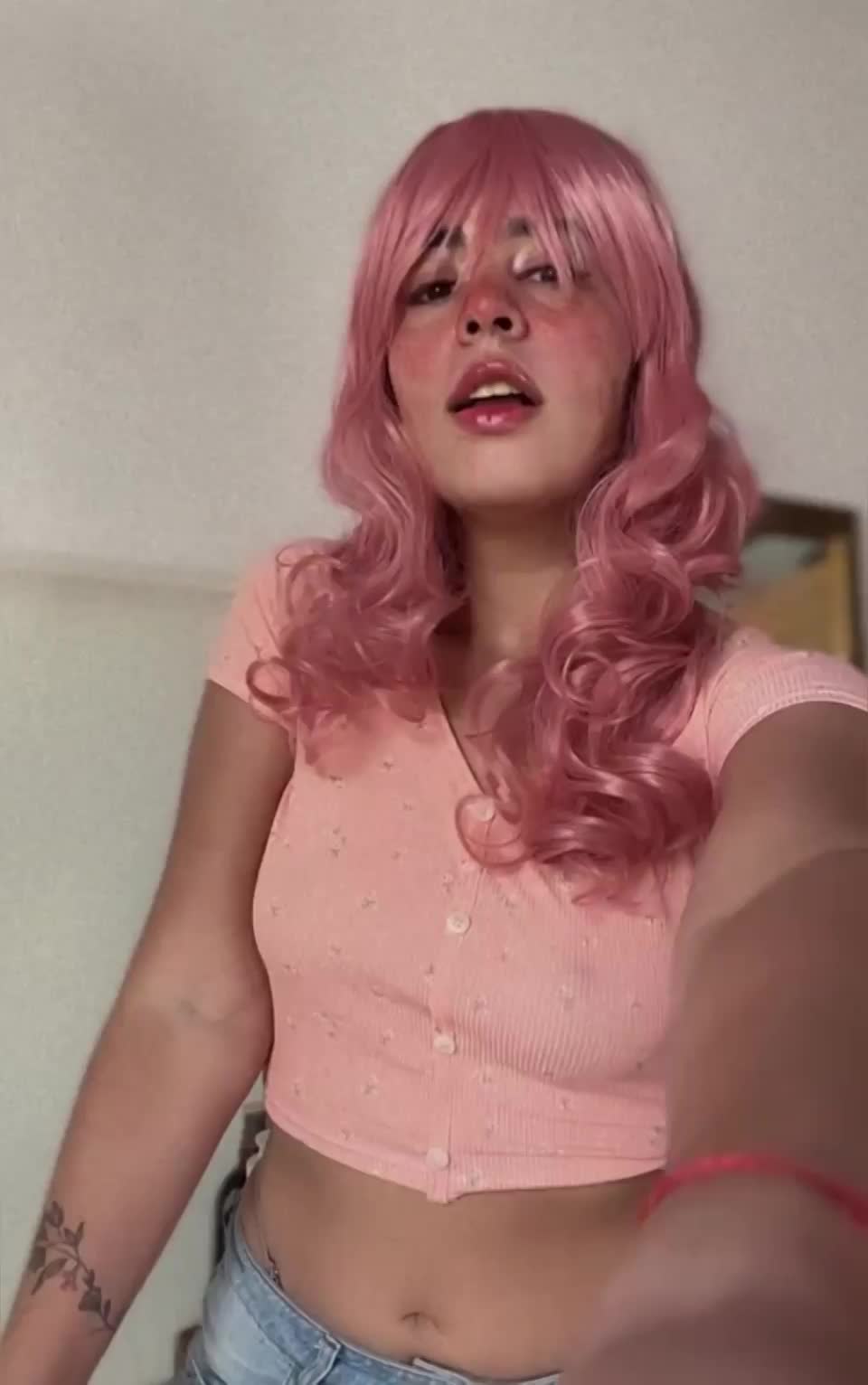 Eating my pussy is an activity for every night 😇💓 : video clip