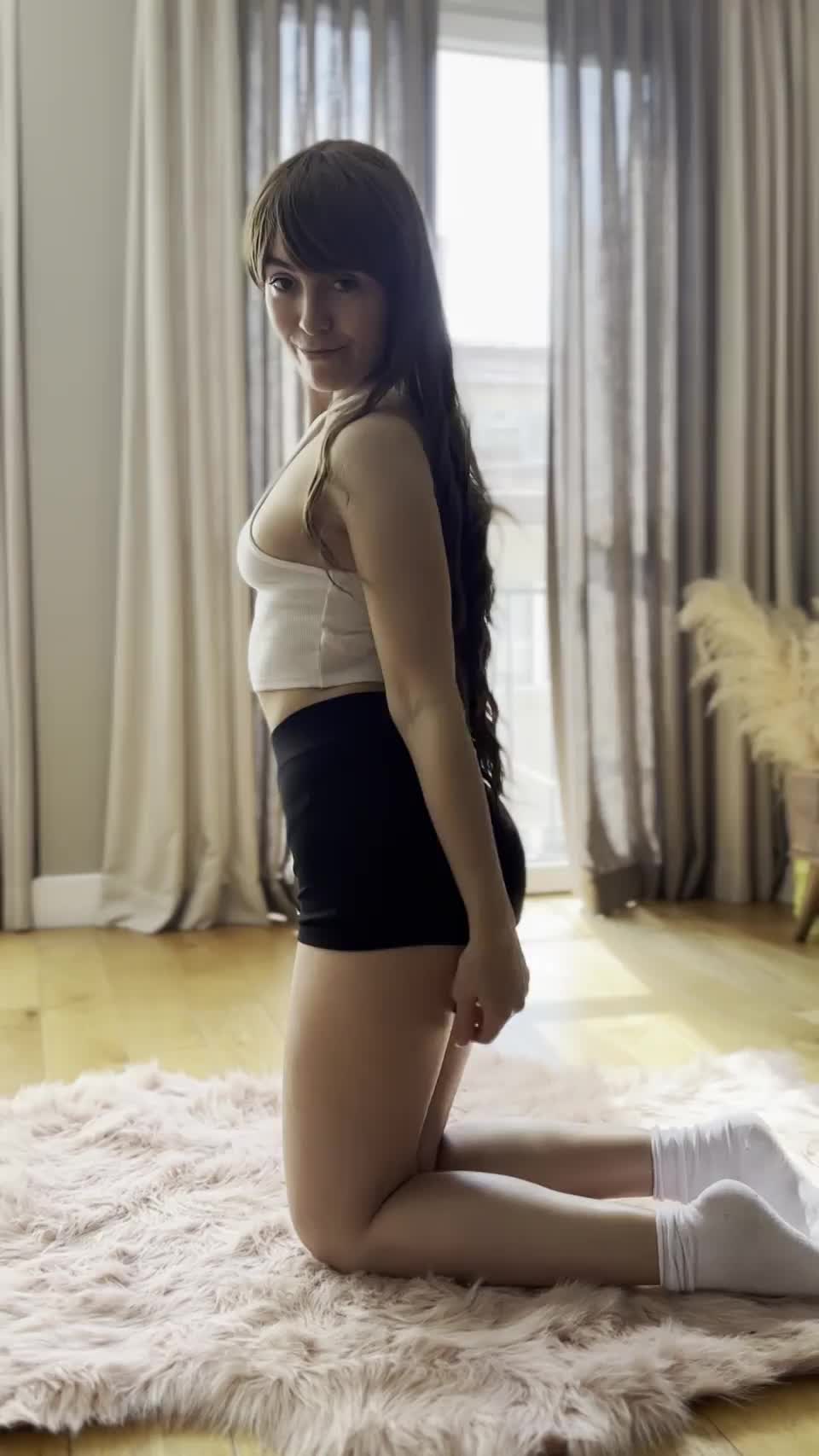 Do gooners like to jackoff to petite goon fuel? Carry me to the room gooner : video clip