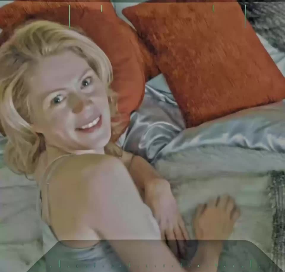 Hanna Alstrom Nude in 'Kingsman: The Secret Service' : video clip