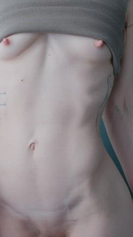 My abs make my tummy sexy : video clip