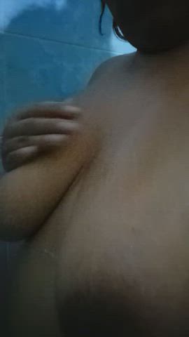 soapy horny boobs : video clip