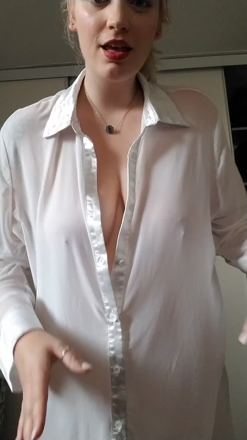 Help me fill these bouncy titties with milk ;) : video clip