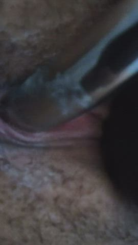 Who wants some wet creamy pussy : video clip