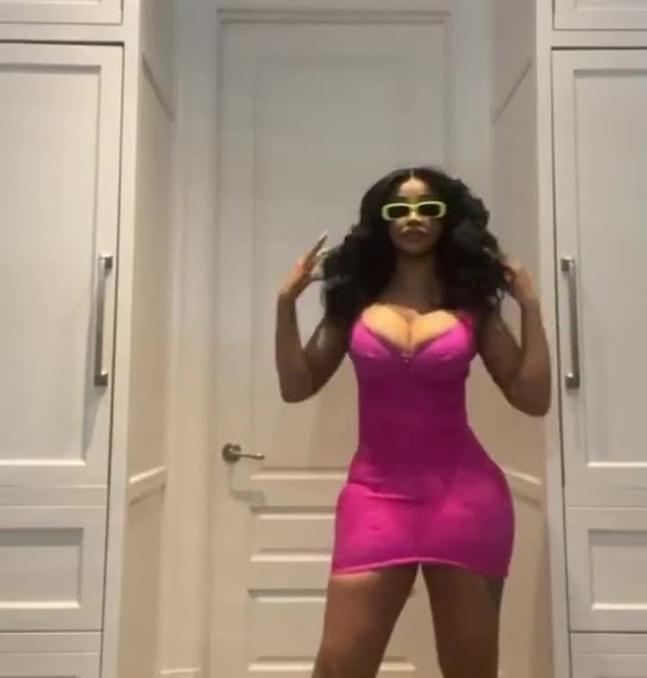 Big Ass GIF by hunniez : video clip
