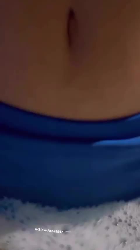 Wanna come back to my room ? ;) : video clip