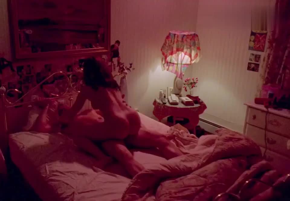 Lisa Bullock in "The Wire" : video clip