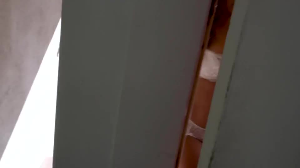 Goon Fuel: Ella Knox : video clip