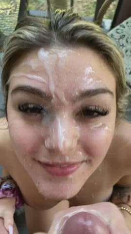 Babe gets facialised 💦💦 : video clip
