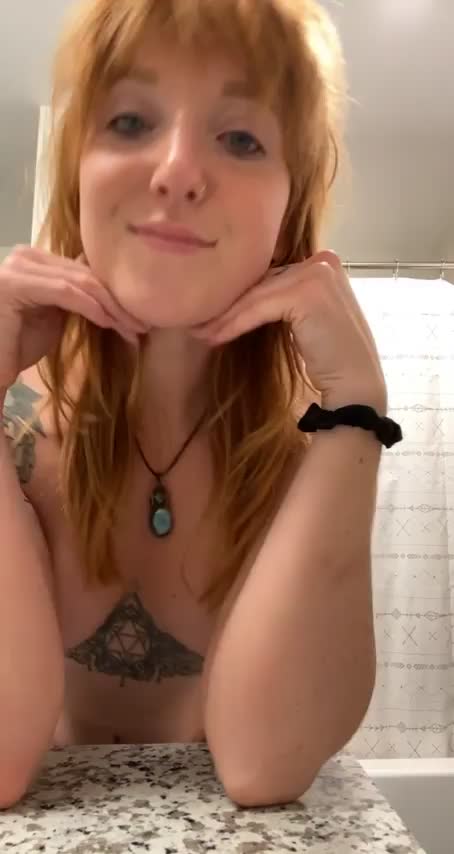 Redhead with small tits? : video clip