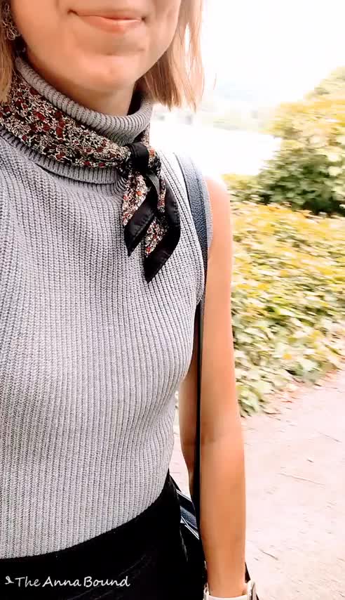 I've stopped wearing panties to work...possibly related, I've been taking a TON of walks [gif] : video clip
