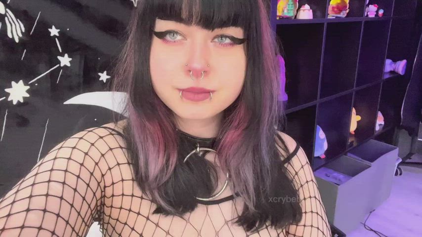 Thick goth sluts make me weak 😍😍🤤😩😩😩 : video clip