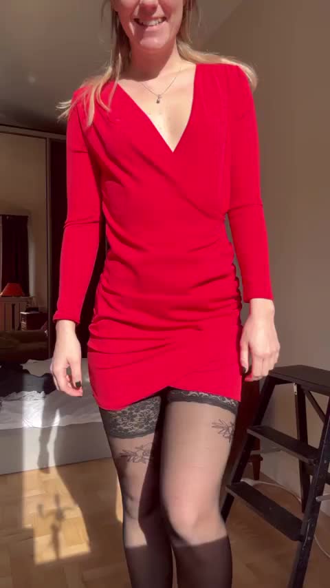 It is your favorite teacher : video clip