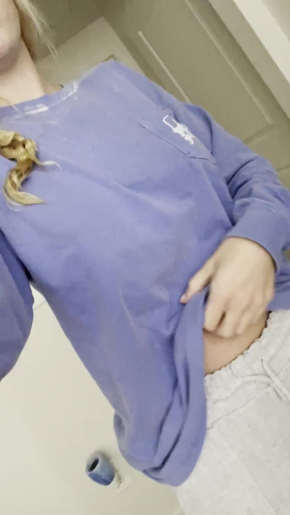 heard you’re into blonde girls with huge tits : video clip