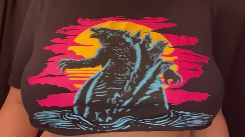 Slow motion monster battle : video clip