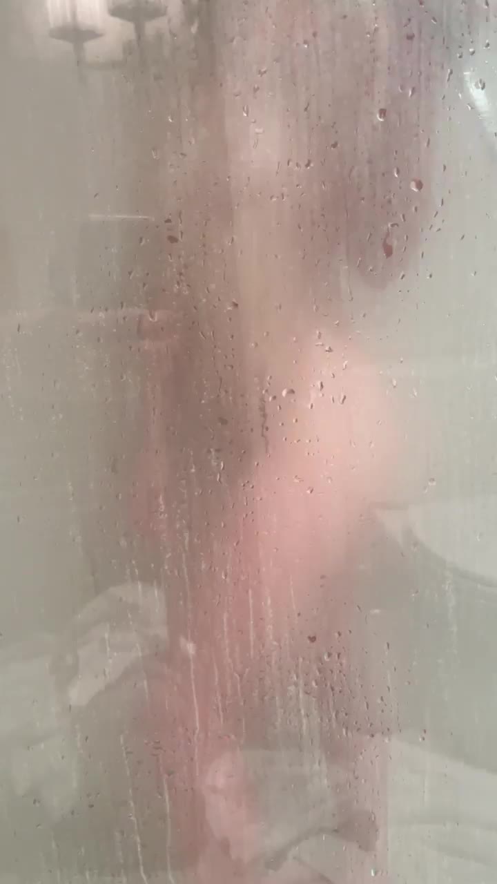 Who needs a shower buddy? : video clip