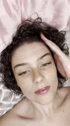 I need cum on my titties and face : video clip