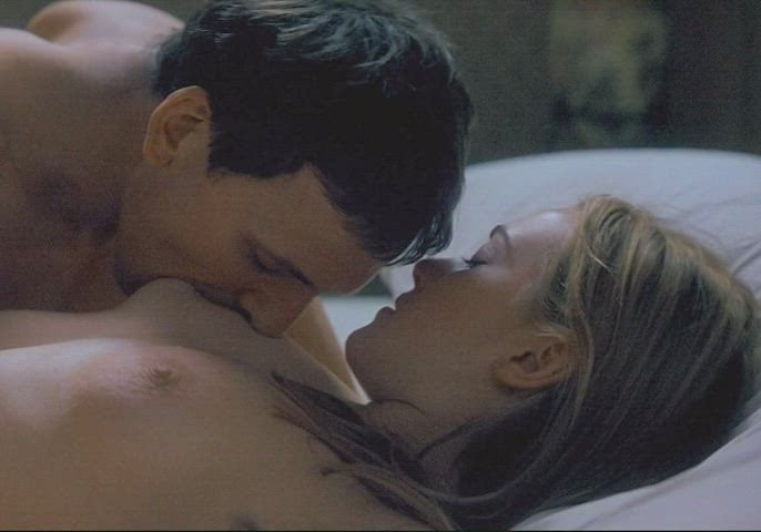 Kate Winslet Natural Tits Sucked [HD] : video clip
