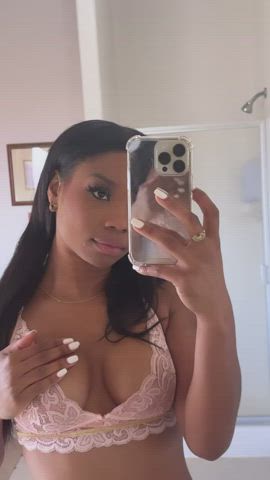 I think this bra fits my tits really well : video clip